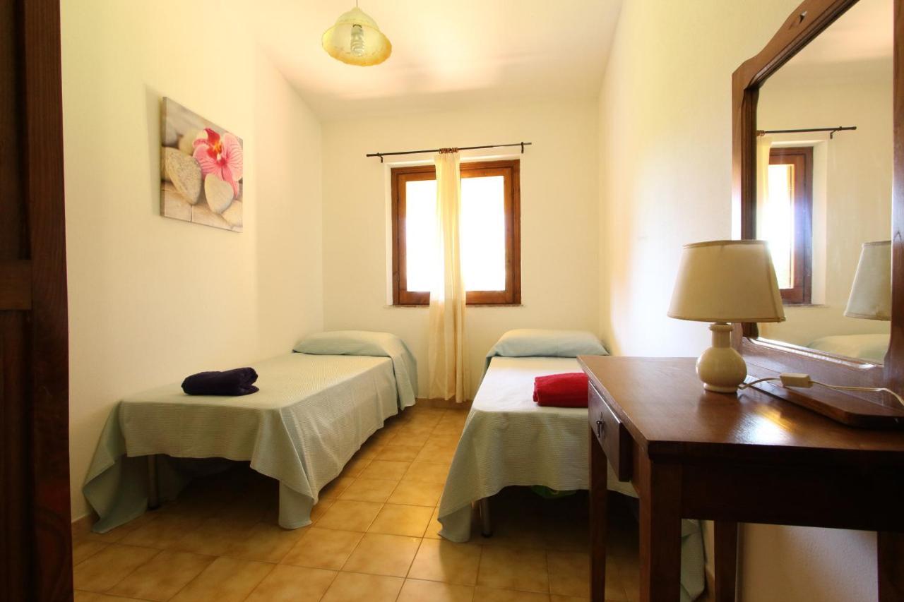 Appartamento Oasi San Teodoro  Esterno foto