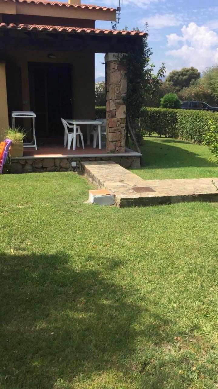 Appartamento Oasi San Teodoro  Esterno foto