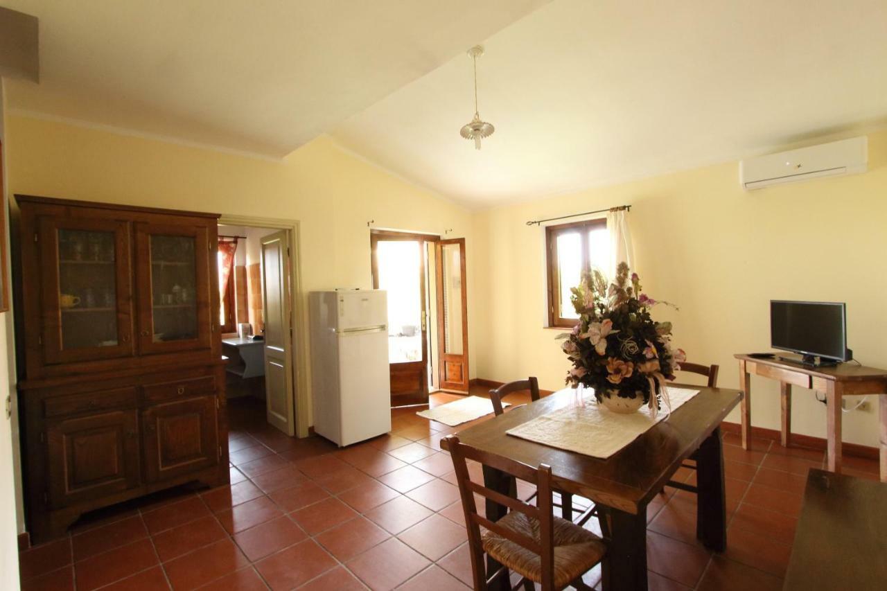 Appartamento Oasi San Teodoro  Esterno foto