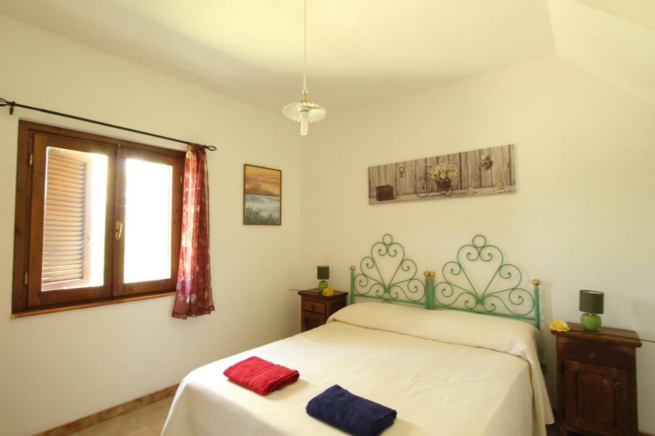 Appartamento Oasi San Teodoro  Esterno foto
